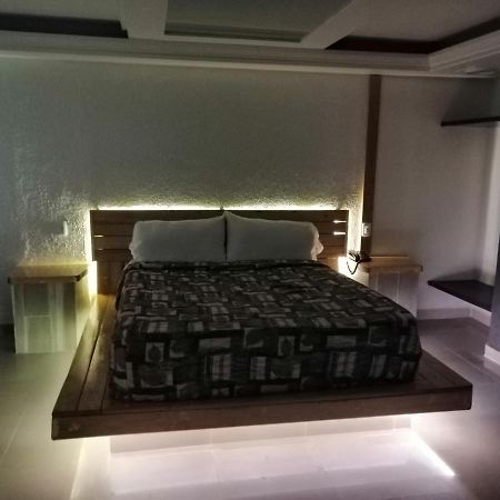 Motel Oasis Mexico Tlalnepantla  外观 照片